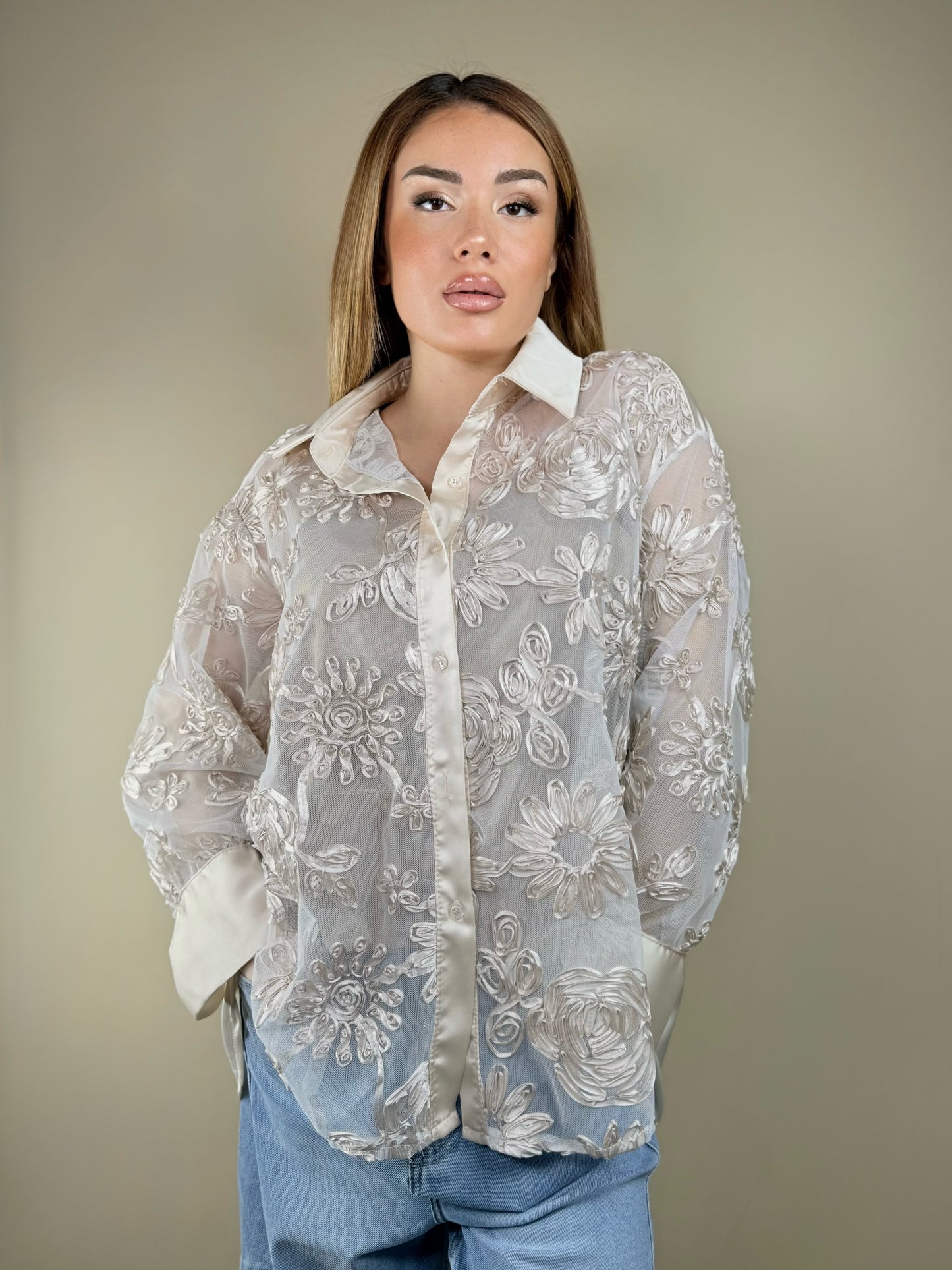 Chemise en Dentelle Sophistiqué