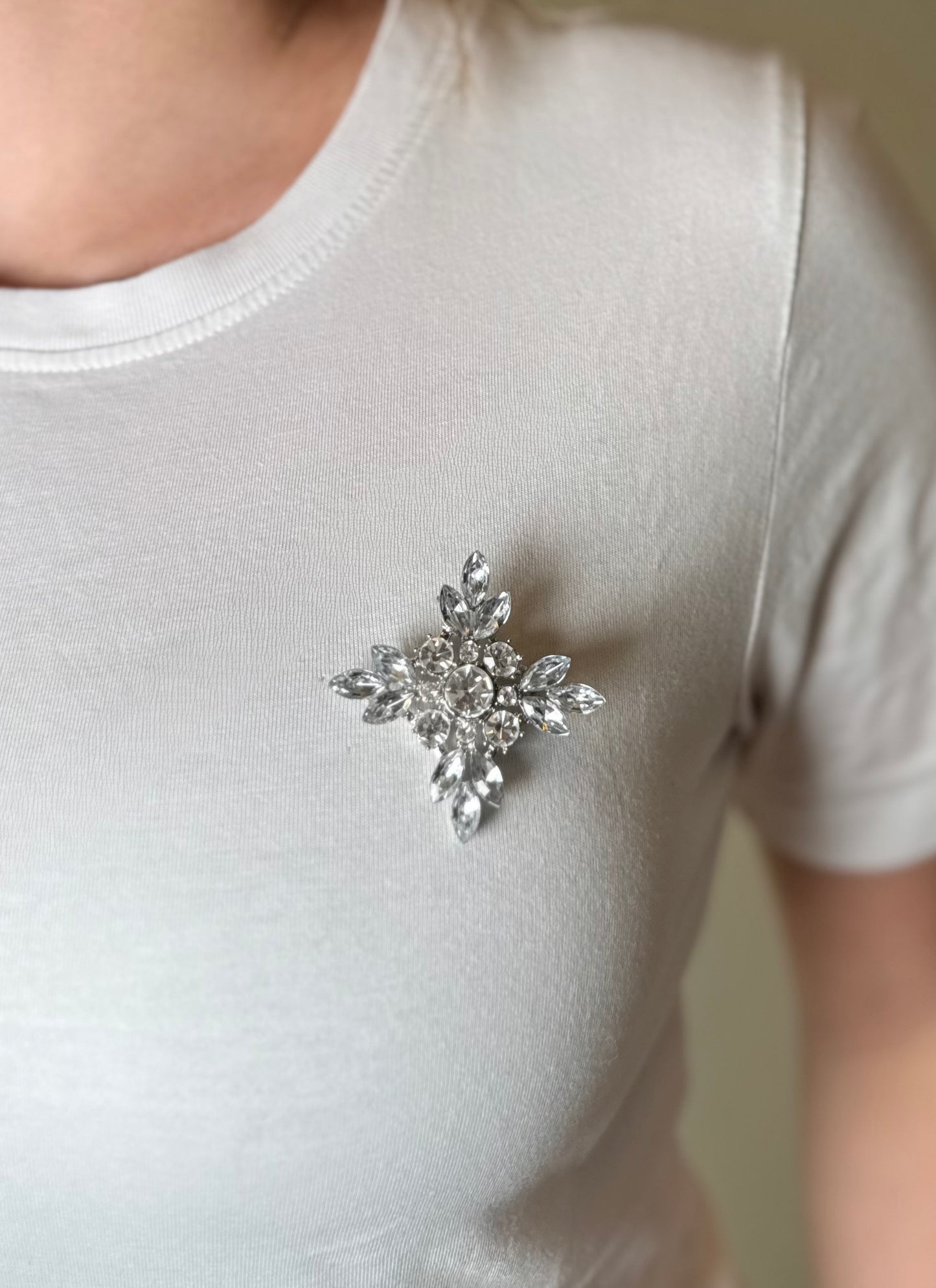 Broche