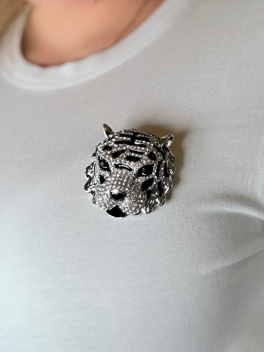 Broche